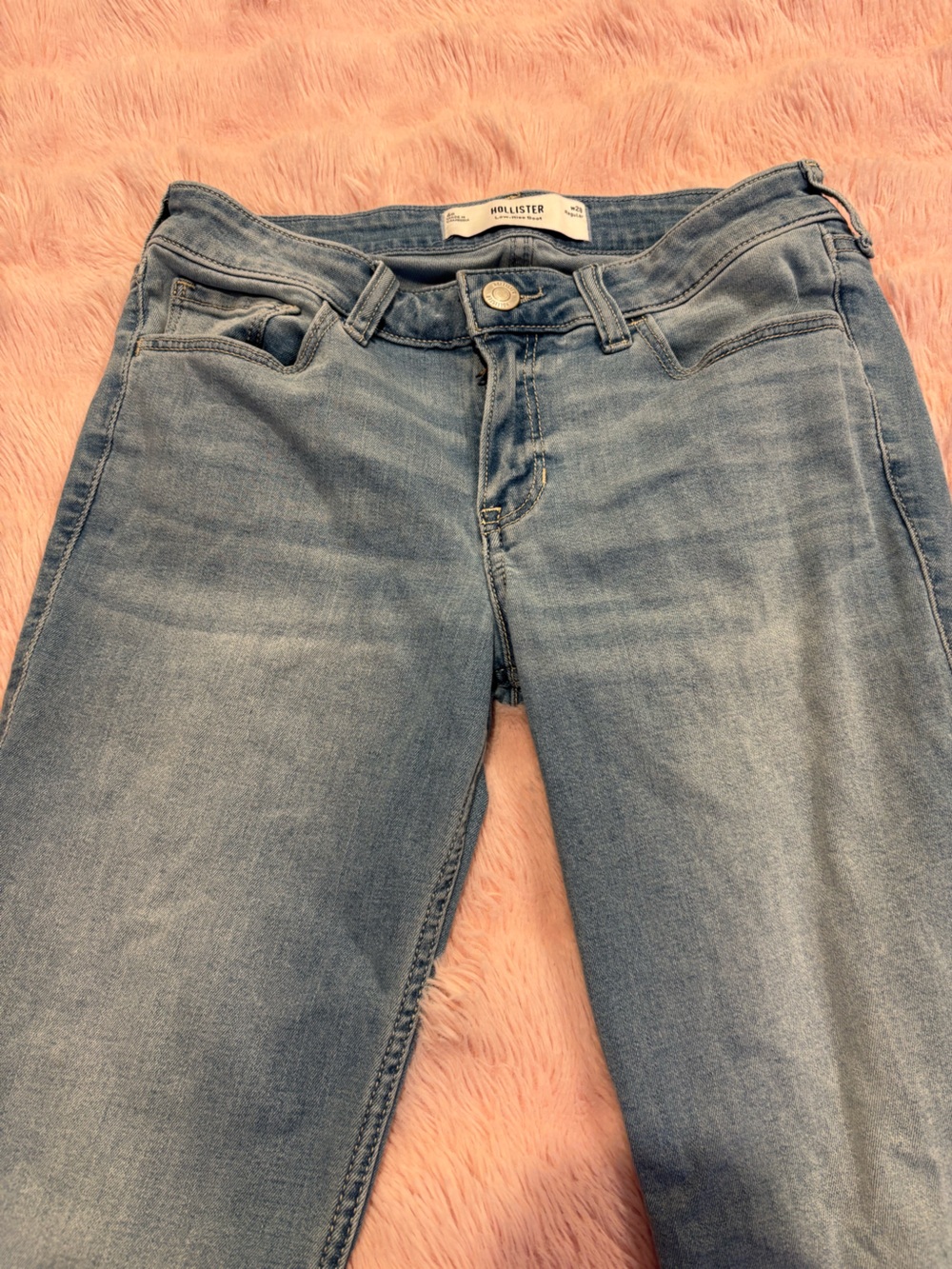 Light blue holster woman’s jeans boot cut